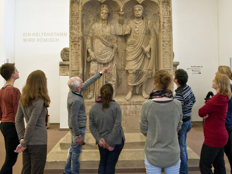 200.000 Jahre in 90 Minuten: von der Steinzeit bis zur Neuzeit
