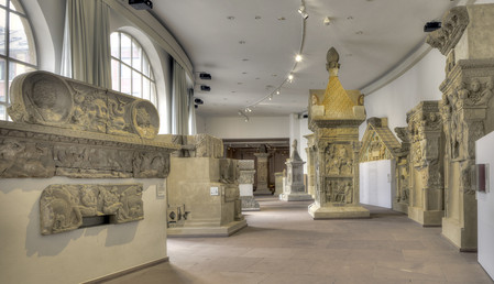 Rheinischen Landesmuseum Trier römische Grabdenkmäler